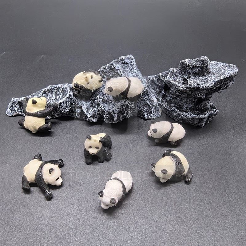Panda Figurines 4